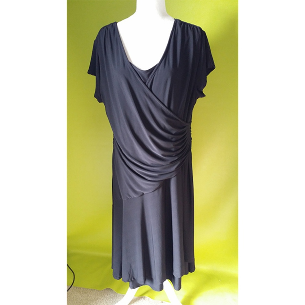 Lavena Faux Wrap Runched Stretch Dress XXL